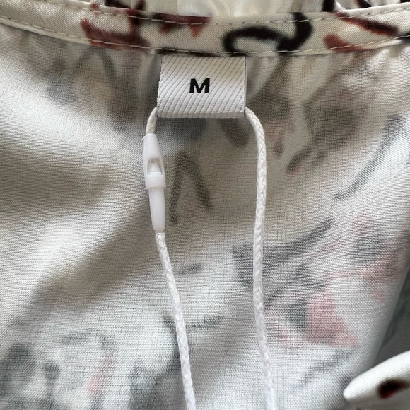 NEW PRETTY MAXI DRESS - Picture 7 of 9